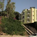 Hotel Papillon *