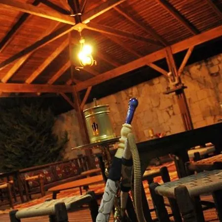 Papillon Szálloda *