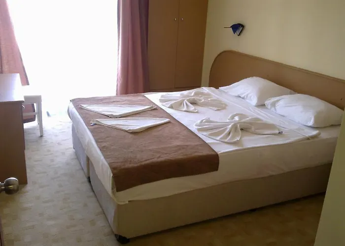 Papillon Hotel *