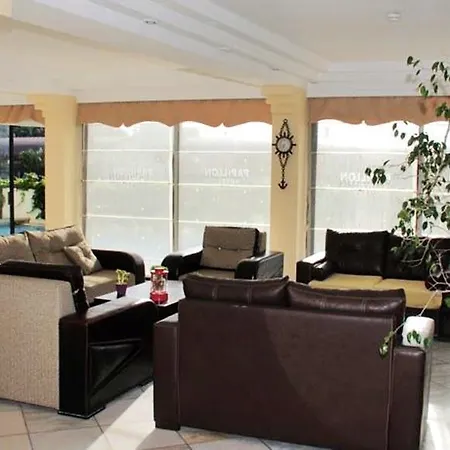 Papillon ホテル *