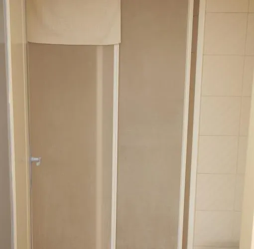 Papillon Отель Кешме